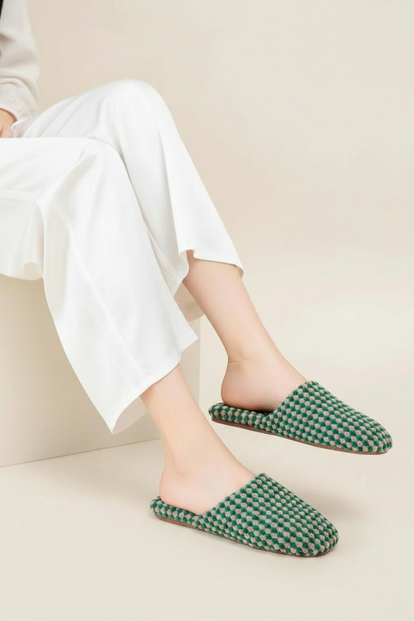 Veloura Chic Slippers