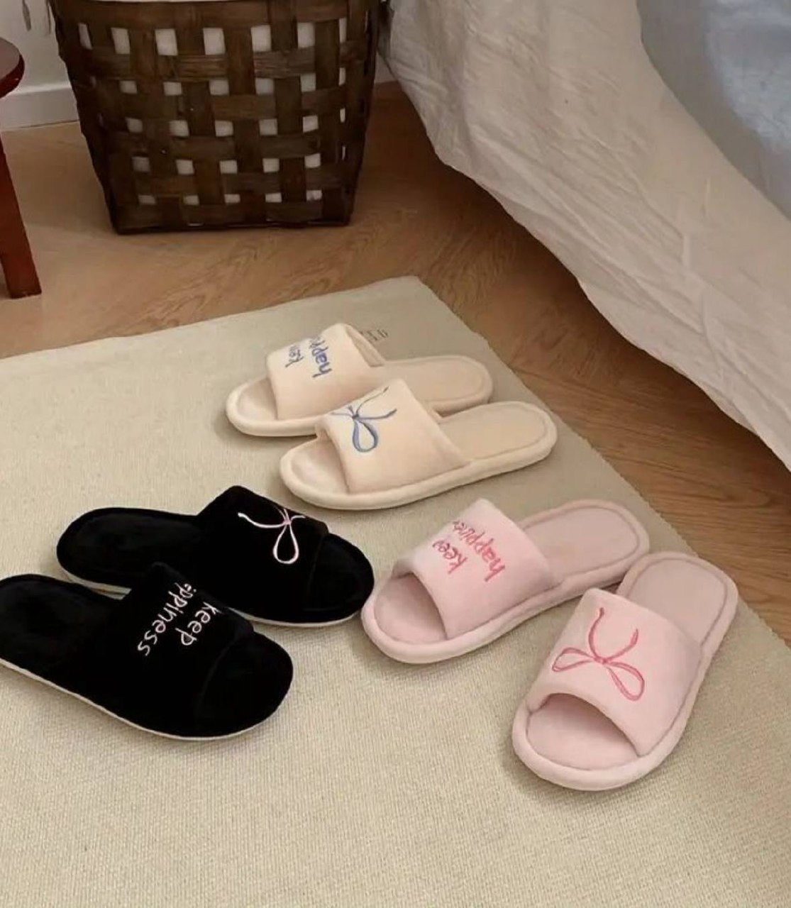 HOME SLIPPERS